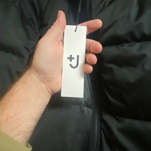 J+ UNIQLO TURTLE NECK JACKET- PUFFER